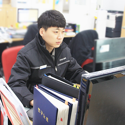 인터뷰