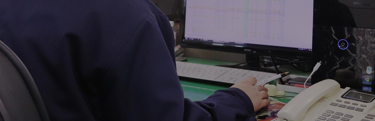 생산성 및 비가동 내역등을 분석 하고, <br />
야간조 생산계획을 수정 합니다.